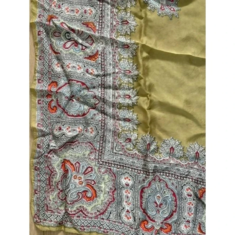 Vintage Paisley Patterned Gold‎ Green Scarf with Ornate Border